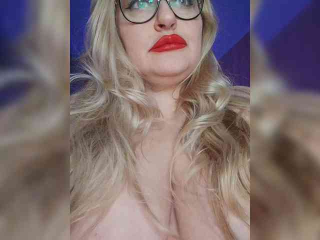 Pretty_NYUSHA webcam