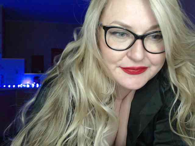 Pretty_NYUSHA webcam