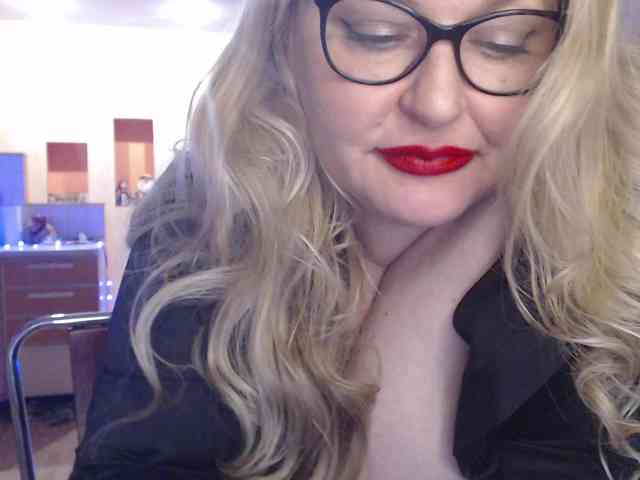 WifeyNusha WifeyNusha