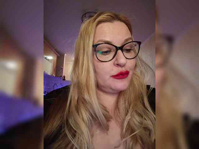 Pretty_NYUSHA webcam