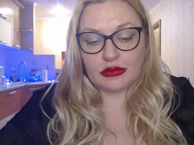 WifeyNusha WifeyNusha