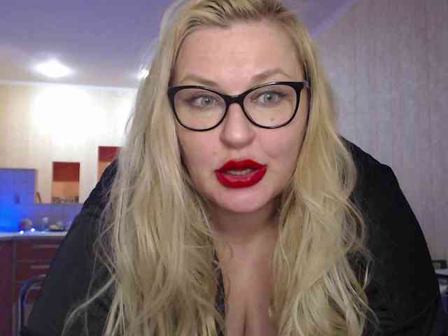 Pretty_NYUSHA webcam