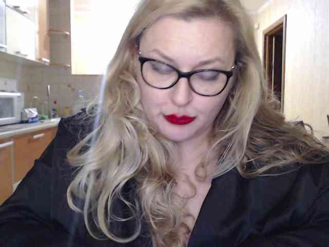 WifeyNusha WifeyNusha