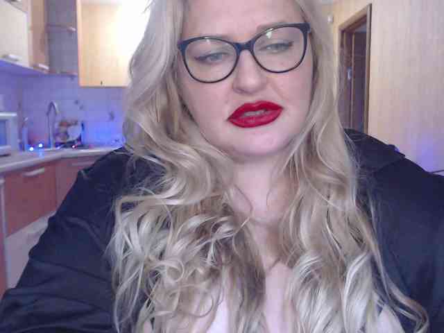 Pretty_NYUSHA webcam