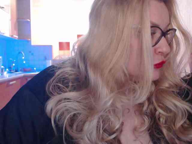 WifeyNusha WifeyNusha