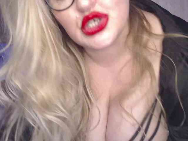 Pretty_NYUSHA webcam