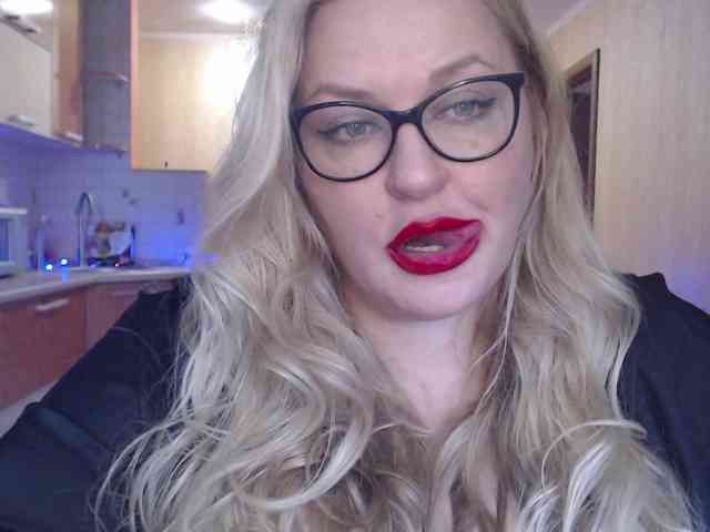 Pretty_NYUSHA webcam