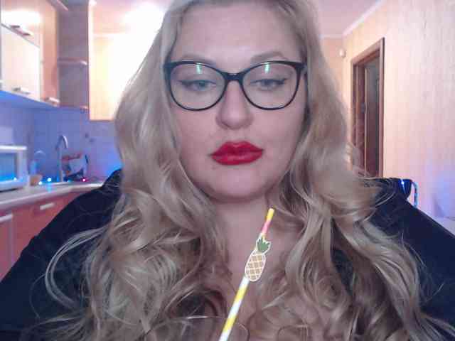 Pretty_NYUSHA webcam