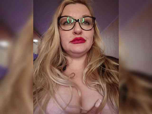 Pretty_NYUSHA webcam