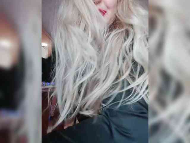 LoveSexNusha webcam