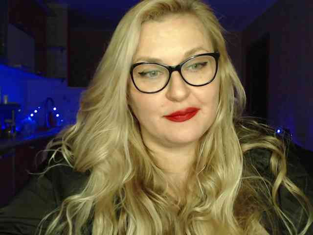 Pretty_NYUSHA webcam