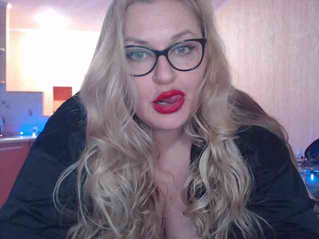 Pretty_NYUSHA webcam