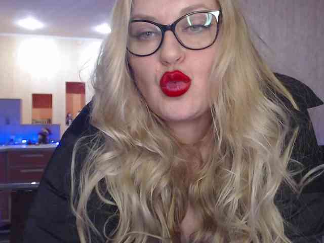 Pretty_NYUSHA webcam