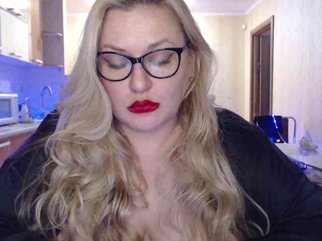 WifeyNusha WifeyNusha