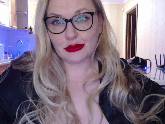 Pretty_NYUSHA webcam