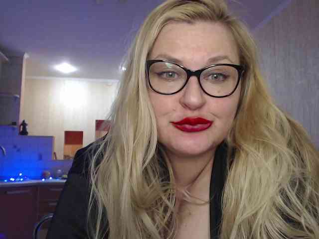 Pretty_NYUSHA webcam