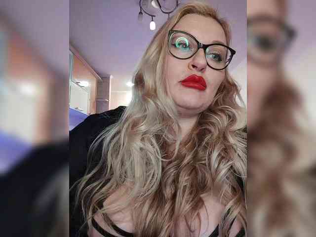 Pretty_NYUSHA webcam