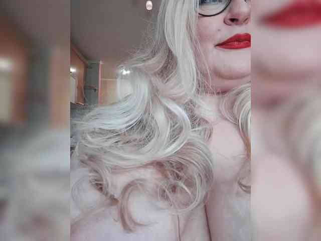 Pretty_NYUSHA webcam