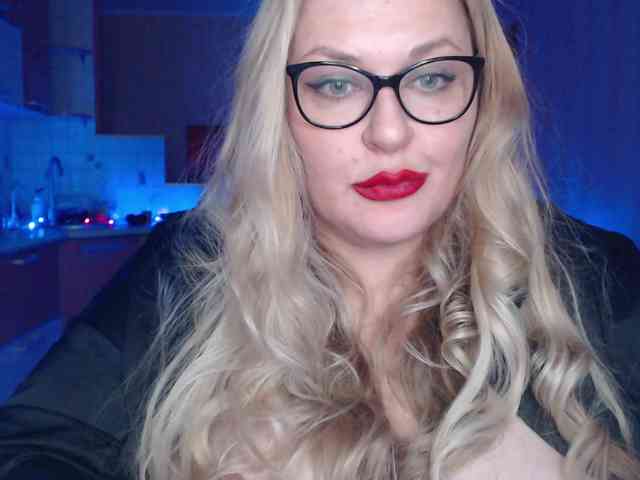 Pretty_NYUSHA webcam