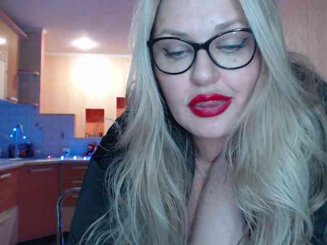 WifeyNusha WifeyNusha