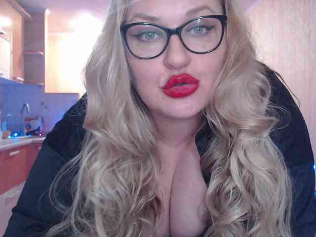 Pretty_NYUSHA webcam