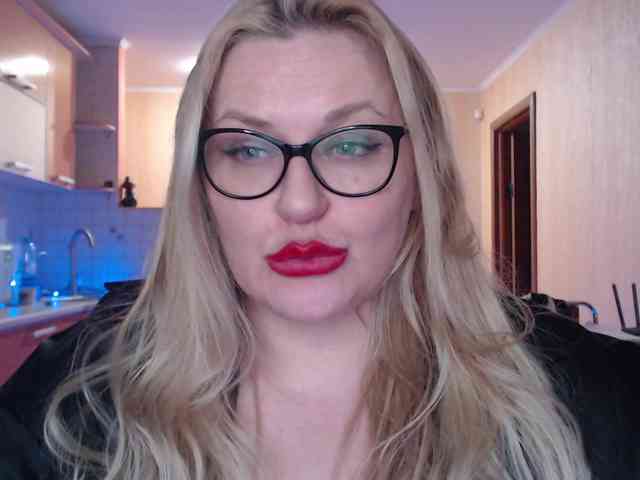 Pretty_NYUSHA webcam