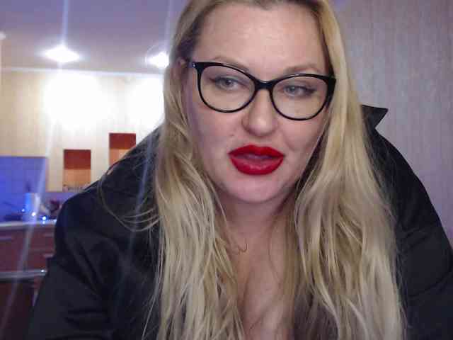 Pretty_NYUSHA webcam