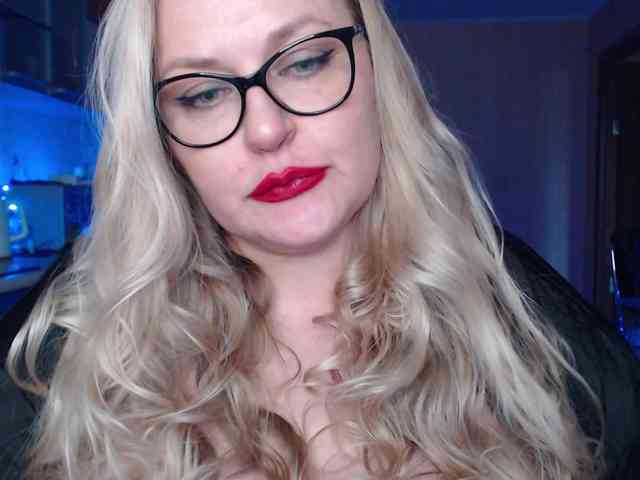 Pretty_NYUSHA webcam