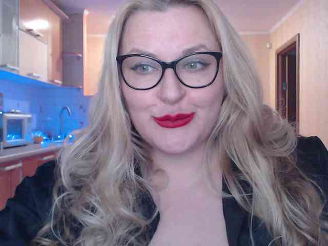 WifeyNusha WifeyNusha