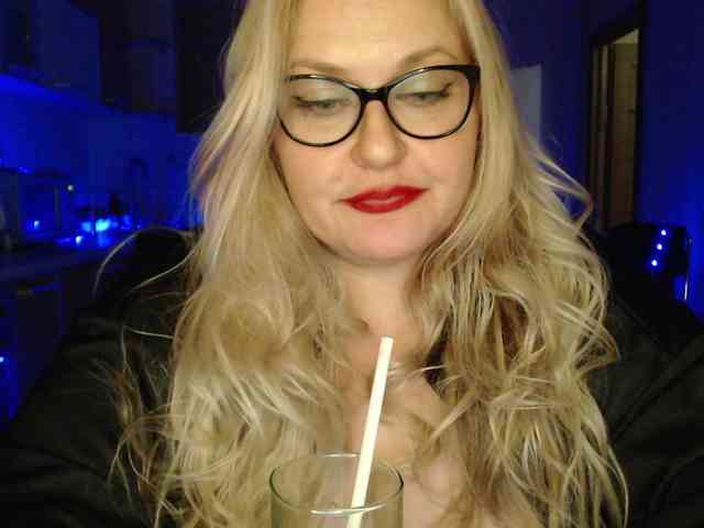 WifeyNusha