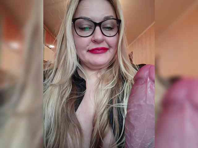 Pretty_NYUSHA webcam