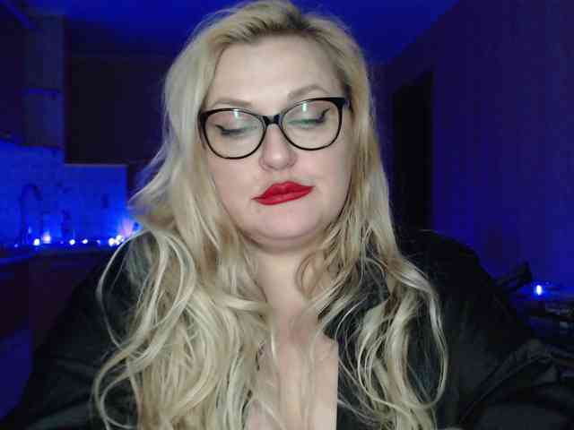 Pretty_NYUSHA webcam