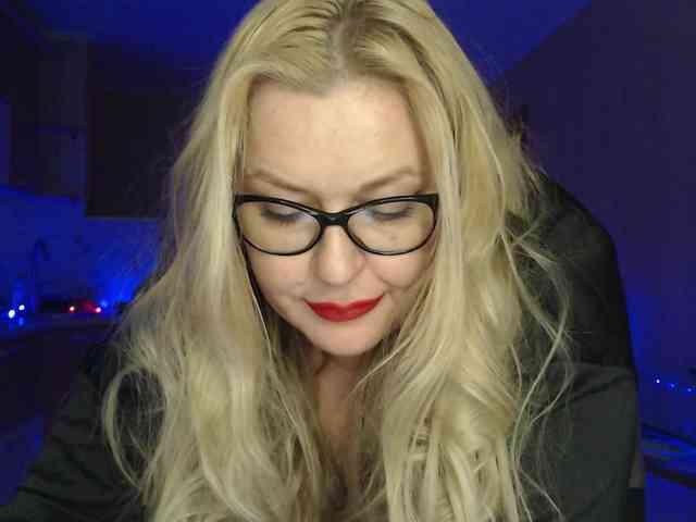 Pretty_NYUSHA webcam