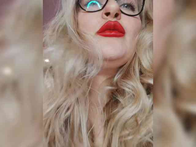 Pretty_NYUSHA webcam