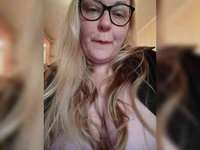 WifeyNusha WifeyNusha