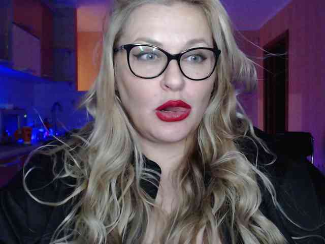 WifeyNusha