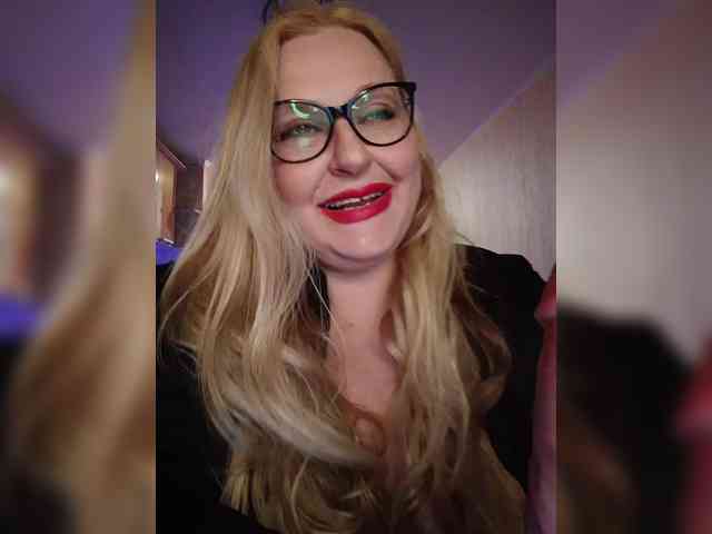 Pretty_NYUSHA webcam