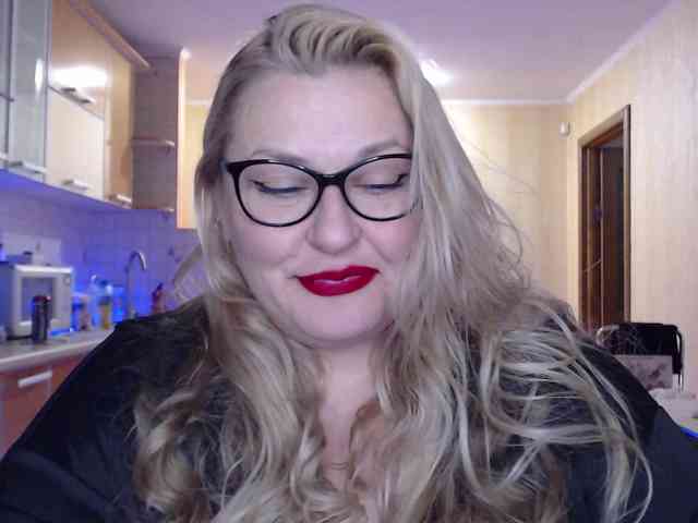 LoveSexNusha webcam