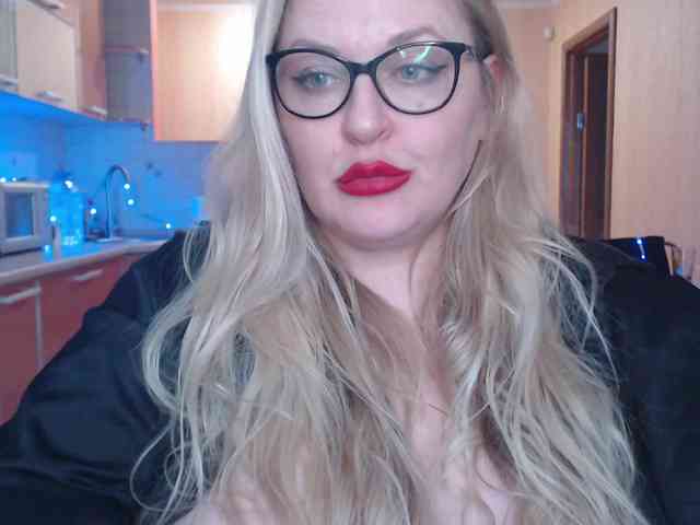 WifeyNusha WifeyNusha