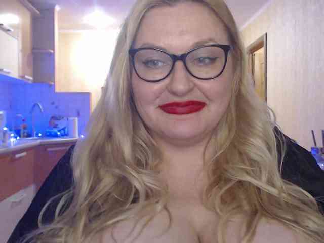 WifeyNusha WifeyNusha