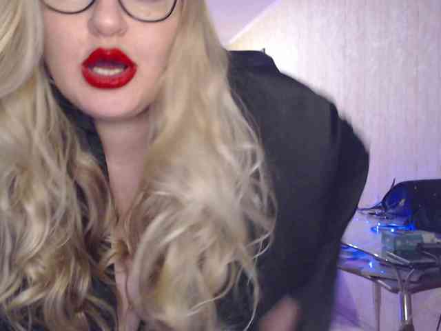 Pretty_NYUSHA webcam