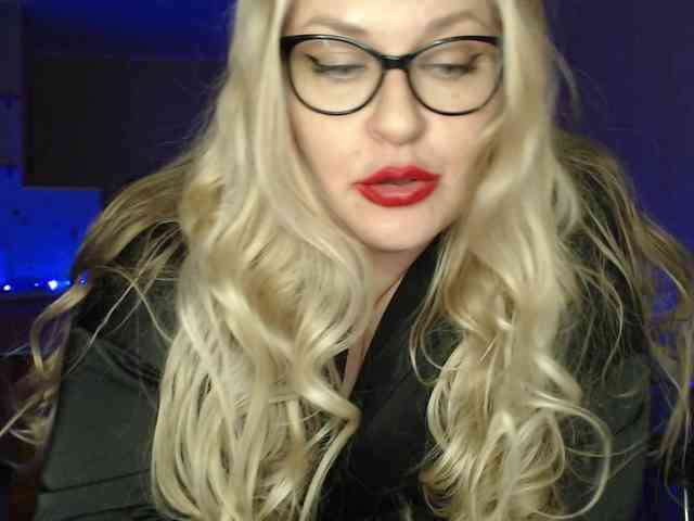 Pretty_NYUSHA webcam