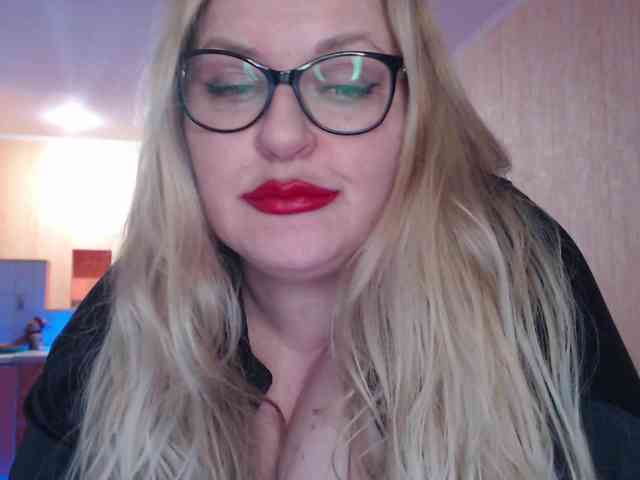 Pretty_NYUSHA webcam