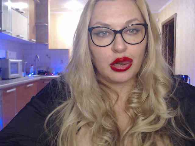 Pretty_NYUSHA webcam