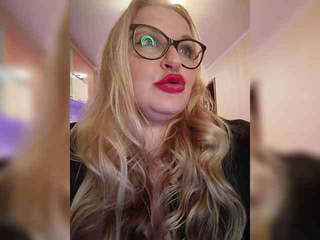 Pretty_NYUSHA webcam