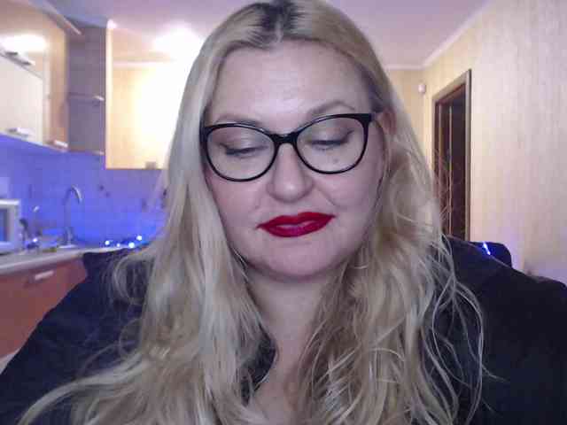 WifeyNusha WifeyNusha