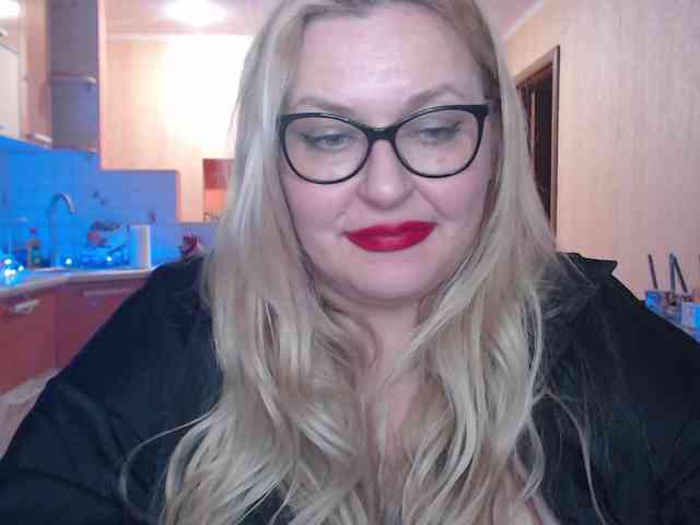 WifeyNusha WifeyNusha