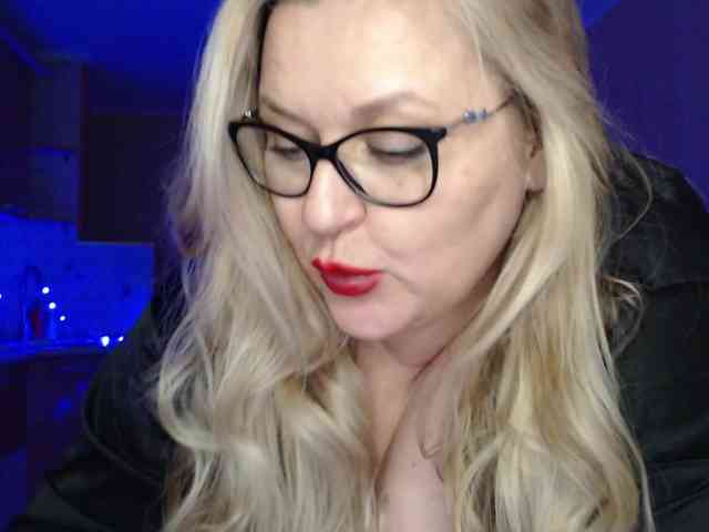 Pretty_NYUSHA webcam