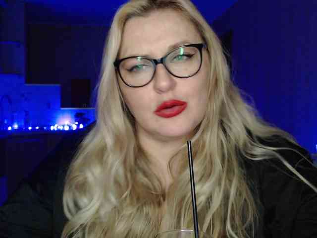 Pretty_NYUSHA webcam