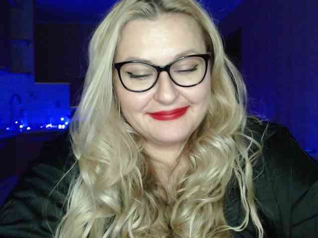 Pretty_NYUSHA webcam